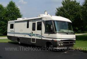 1995 Fleetwood Pace Arrow 33'  **REDUCED**