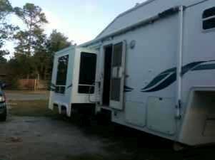 37' fifth wheel Excel Knoble Esquire Limited Edition this fifth wheel