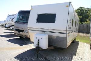 2005 Coachmen Cascade