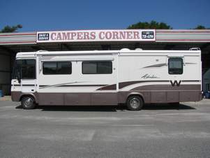 2000 WINNEBAGO ADVENTURER 35U