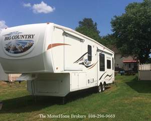 2009 Heartland Big Country 3285RL w/3 Slide-Outs