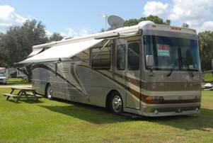 2002 Alpine Coach Limited 38 FDDS