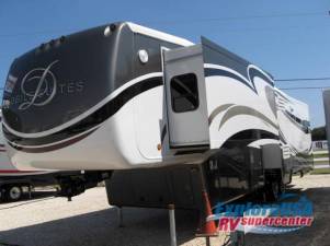 2013 DRV Luxury Suites Mobile Suites 38 RSSB3