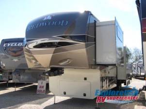 2013 Redwood RV Redwood 36FB