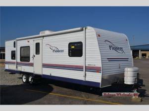 2005 Fleetwood RV Pioneer 27TBS