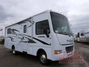 2013 Winnebago Vista 26HE