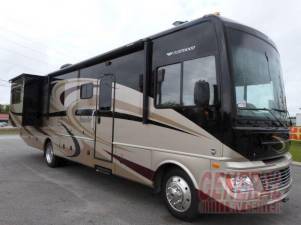 2014 Fleetwood RV Bounder 36E